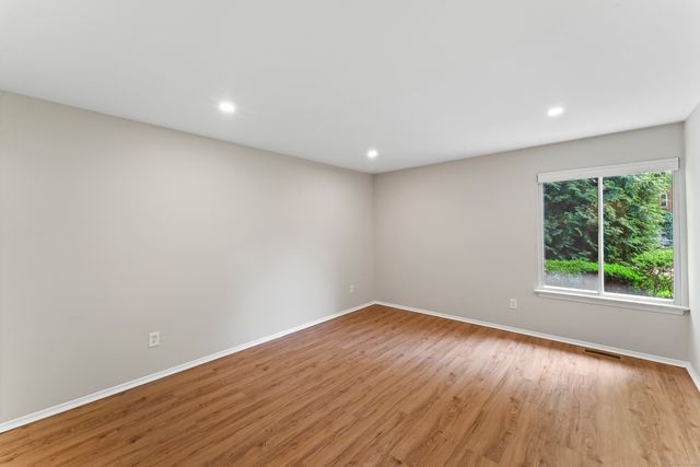245 Hamilton Avenue 1, Stamford, CT 06902