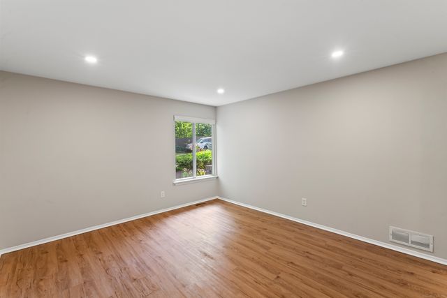 245 Hamilton Avenue 1, Stamford, CT 06902