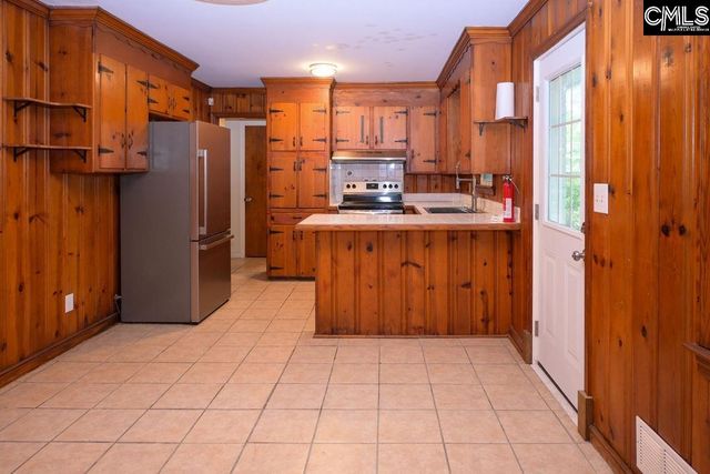 1001 Summerland Drive, Cayce, SC 29033