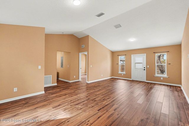 683 Old Oak Street, Melbourne, FL 32935