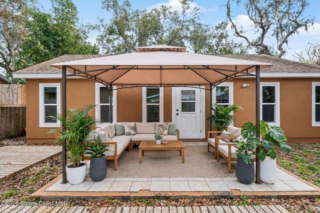 683 Old Oak Street, Melbourne, FL 32935