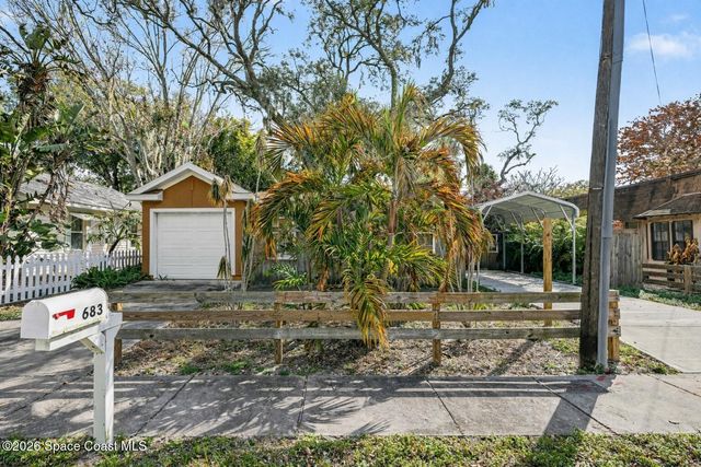 683 Old Oak Street, Melbourne, FL 32935