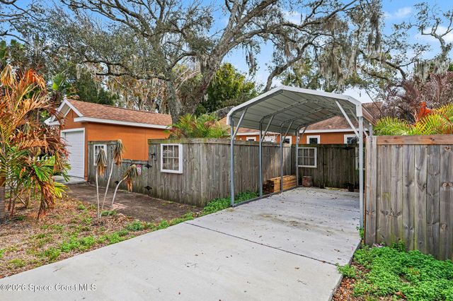 683 Old Oak Street, Melbourne, FL 32935