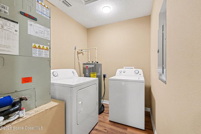 683 Old Oak Street, Melbourne, FL 32935