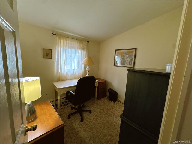 15 Maple Street, West Babylon, NY 11704