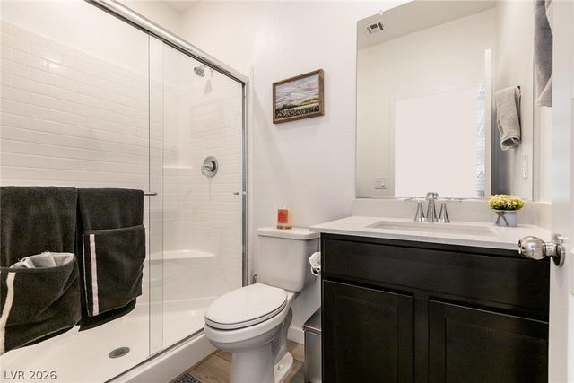 9764 Douglas Fir Street, Las Vegas, NV 89143