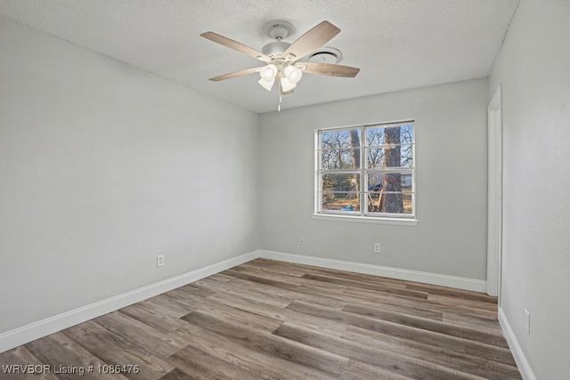 1009 N Street, Barling, AR 72923