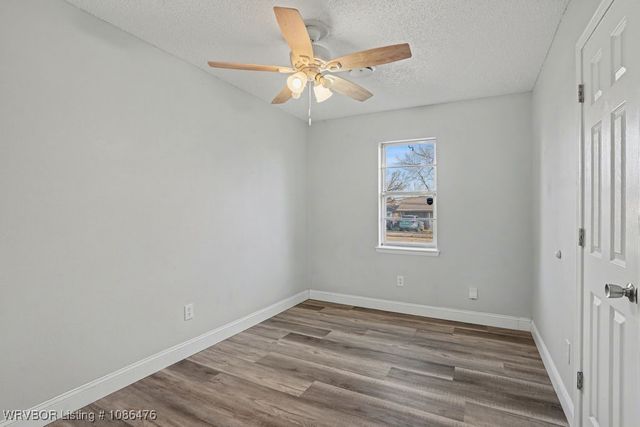 1009 N Street, Barling, AR 72923