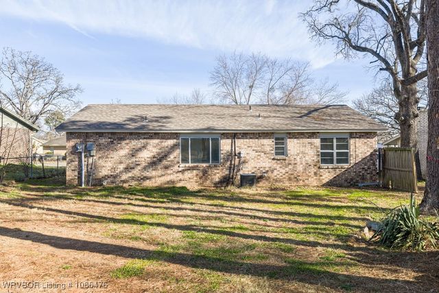 1009 N Street, Barling, AR 72923