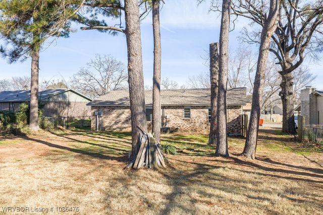 1009 N Street, Barling, AR 72923