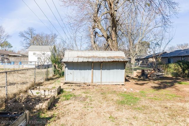 1009 N Street, Barling, AR 72923