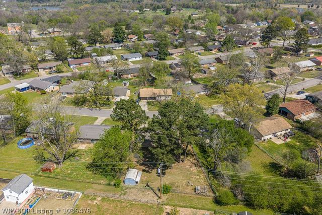 1009 N Street, Barling, AR 72923