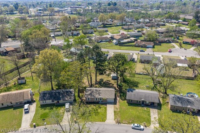 1009 N Street, Barling, AR 72923