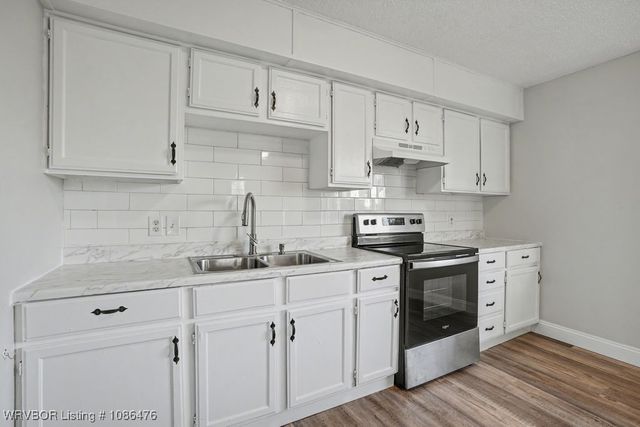 1009 N Street, Barling, AR 72923