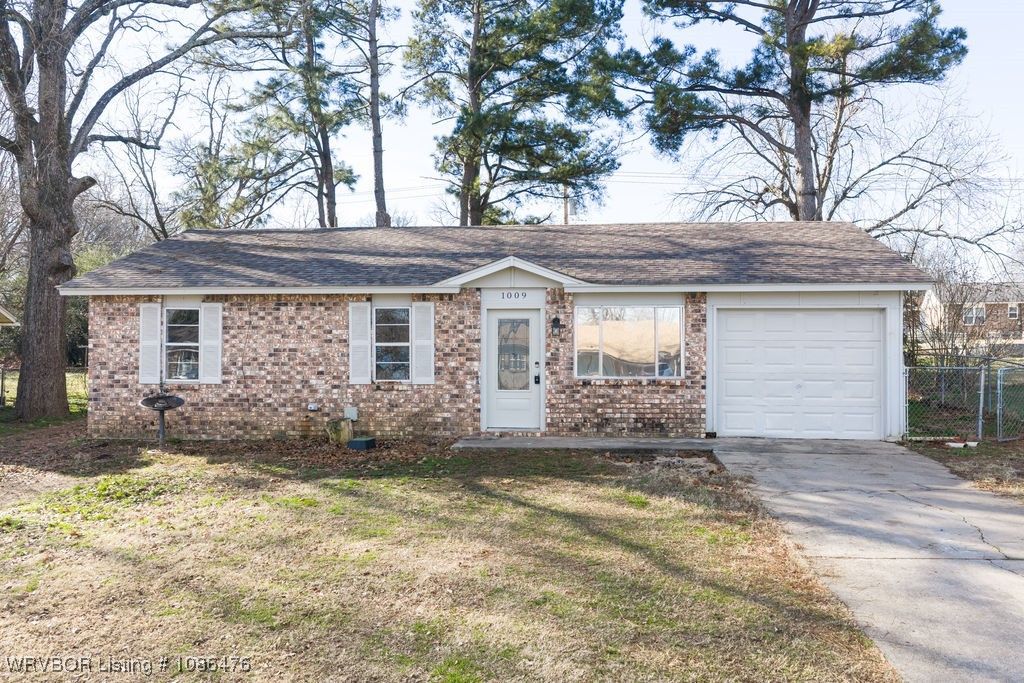 1009 N Street, Barling, AR 72923