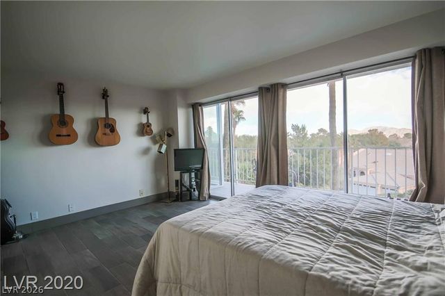 3111 Bel Air Drive 4B, Las Vegas, NV 89109