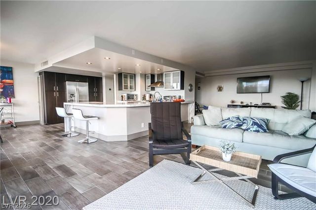 3111 Bel Air Drive 4B, Las Vegas, NV 89109
