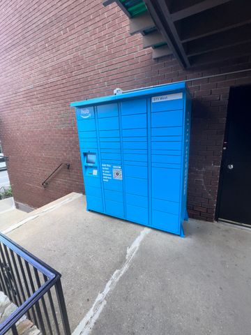 873 West Boulevard 310, Hartford, CT 06105