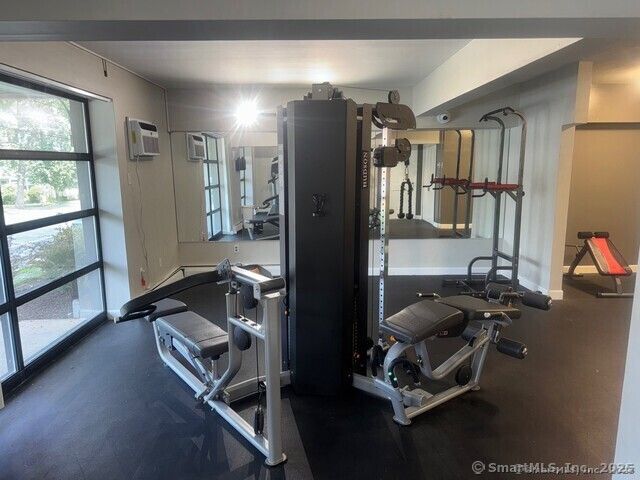 873 West Boulevard 310, Hartford, CT 06105