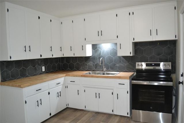 3508 N Holman Court, Midwest City, OK 73110