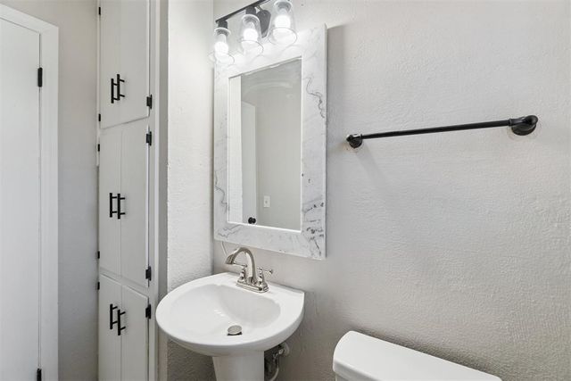 3508 N Holman Court, Midwest City, OK 73110