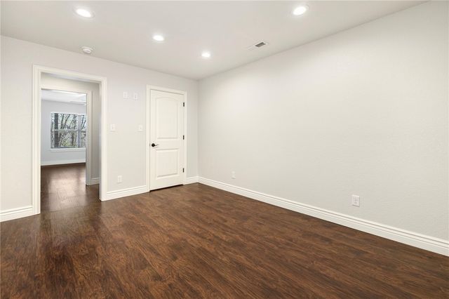 627 N Rockcliff Road, Fayetteville, AR 72701