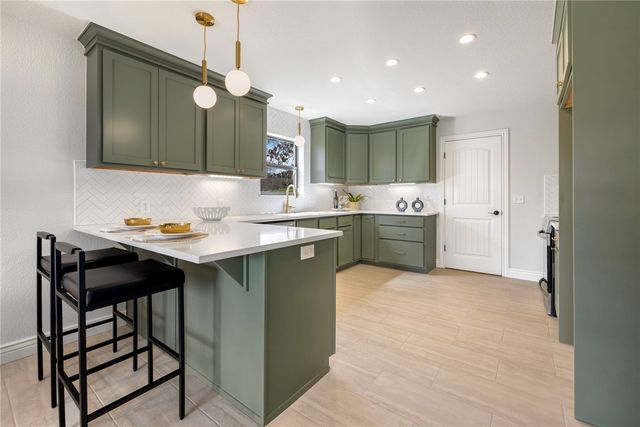 627 N Rockcliff Road, Fayetteville, AR 72701