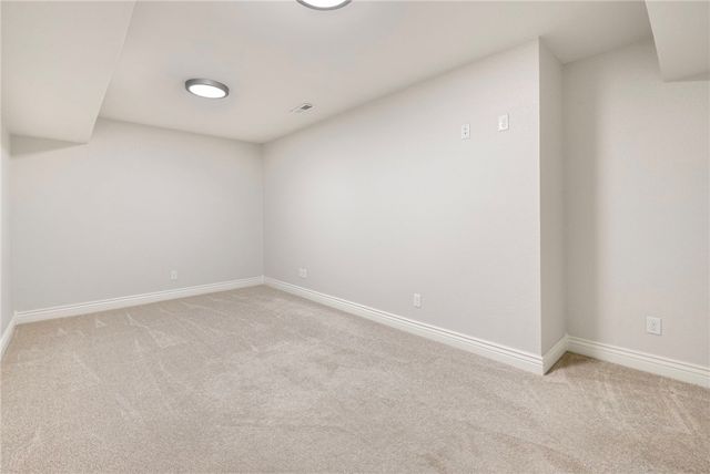 627 N Rockcliff Road, Fayetteville, AR 72701