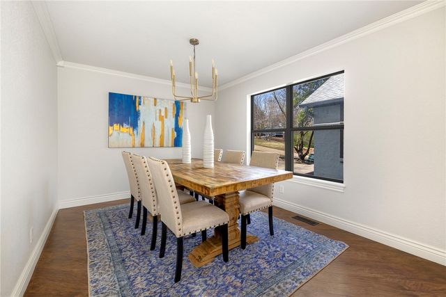 627 N Rockcliff Road, Fayetteville, AR 72701