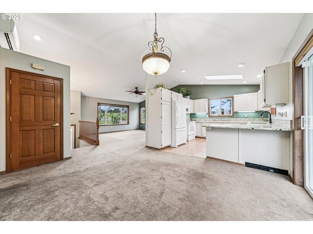 23465 S CENTRAL POINT Rd, Canby, OR 97013