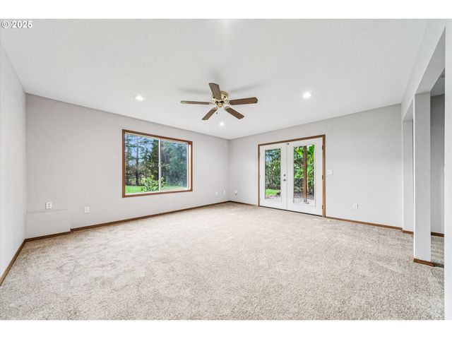 23465 S CENTRAL POINT Rd, Canby, OR 97013