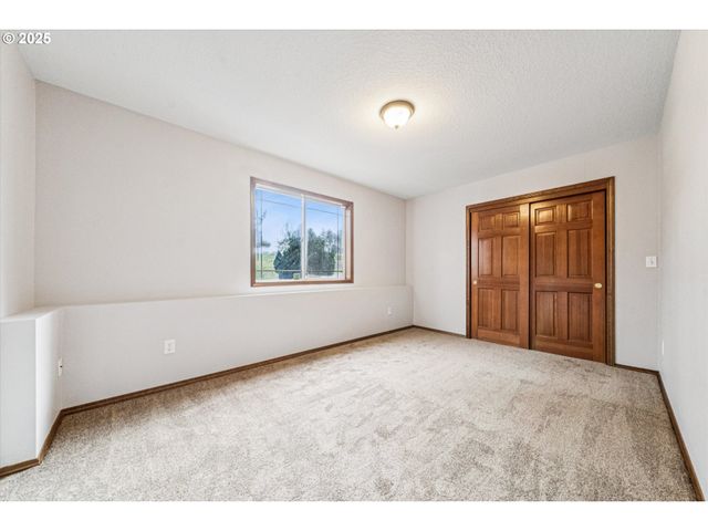 23465 S CENTRAL POINT Rd, Canby, OR 97013