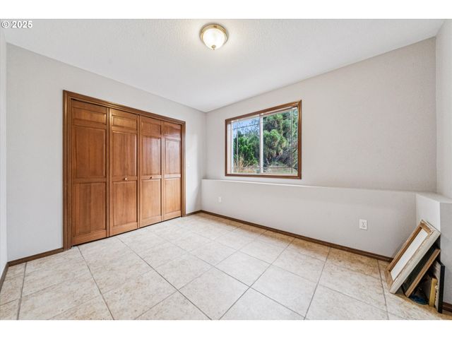 23465 S CENTRAL POINT Rd, Canby, OR 97013