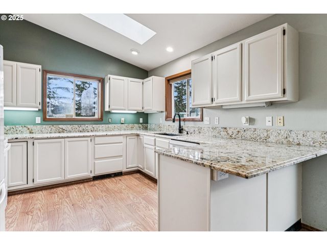 23465 S CENTRAL POINT Rd, Canby, OR 97013