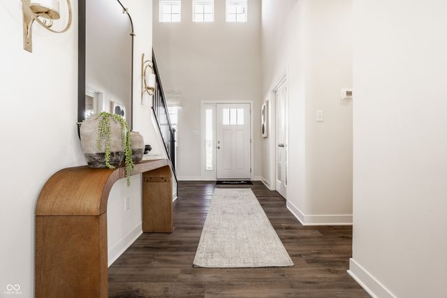 9801 Forest Ridge Lane, Mccordsville, IN 46055