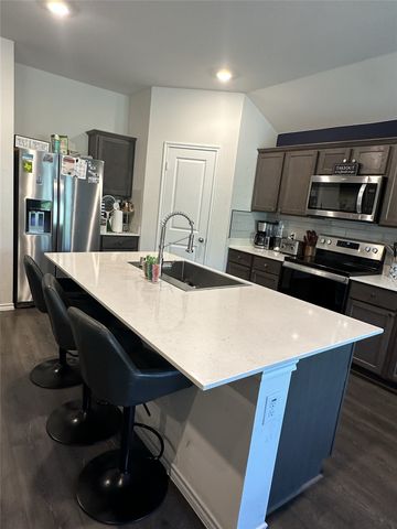 125 Smarty Jones Street, Caddo Mills, TX 75135