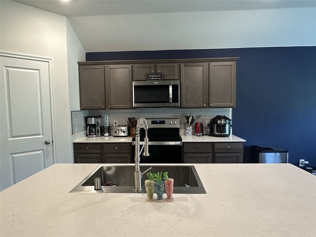 125 Smarty Jones Street, Caddo Mills, TX 75135