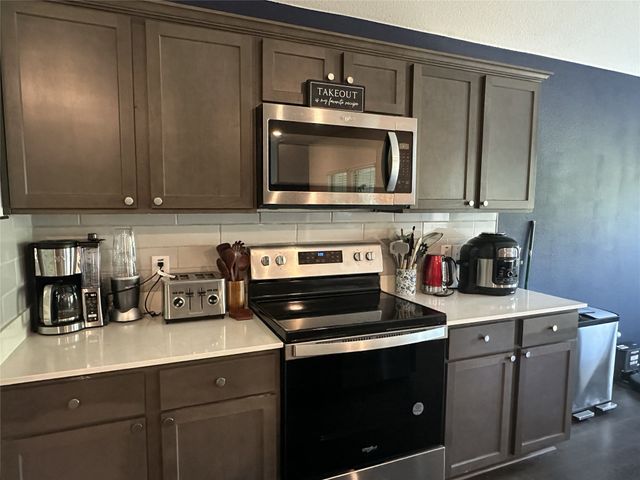 125 Smarty Jones Street, Caddo Mills, TX 75135