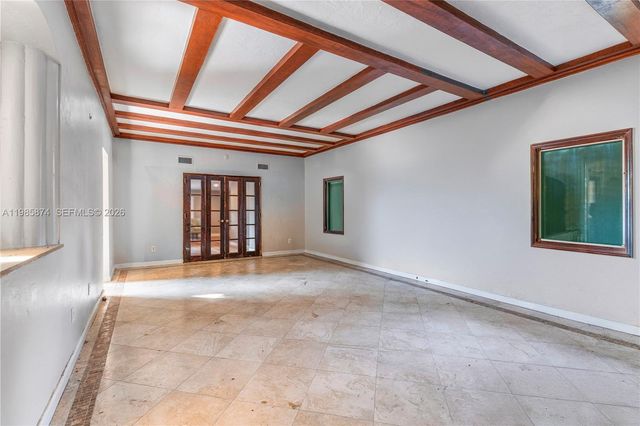 3310 Garden Avenue, Miami Beach, FL 33140