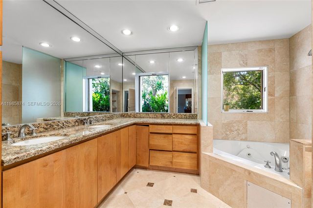 3310 Garden Avenue, Miami Beach, FL 33140
