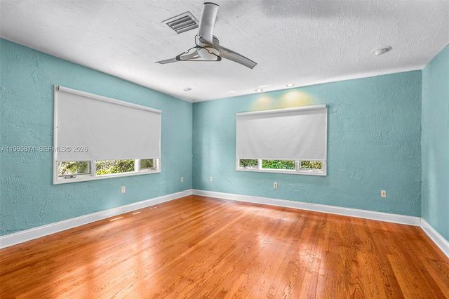 3310 Garden Avenue, Miami Beach, FL 33140