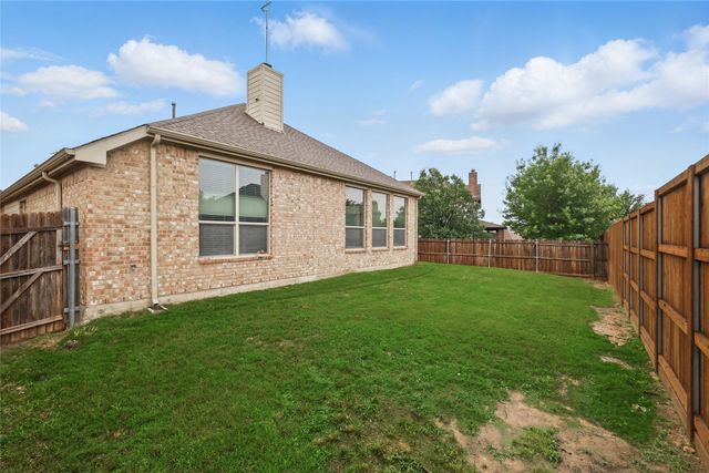 2932 Softwood Circle, Fort Worth, TX 76244