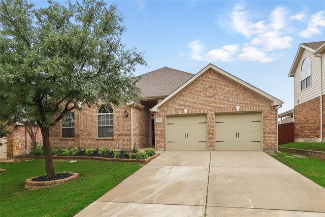 2932 Softwood Circle, Fort Worth, TX 76244