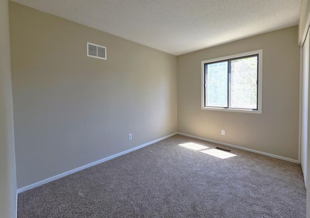 4710 Lenore Lane, Eagan, MN 55122