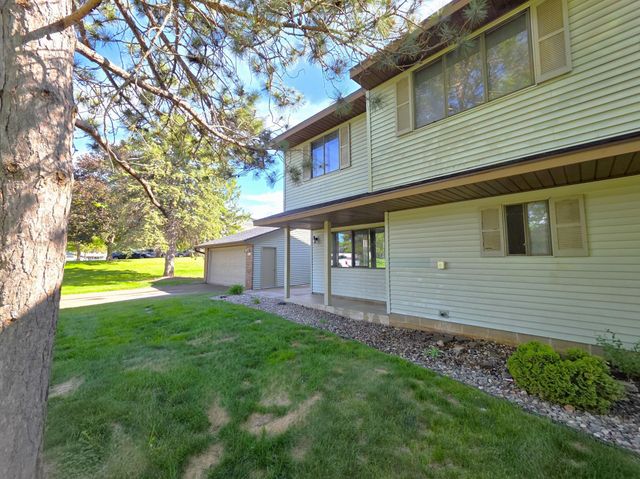 4710 Lenore Lane, Eagan, MN 55122