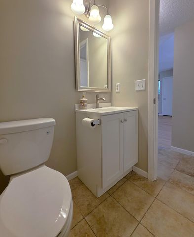 4710 Lenore Lane, Eagan, MN 55122