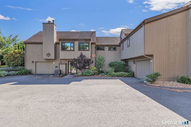 93 Seminole Lane B, Stratford, CT 06614
