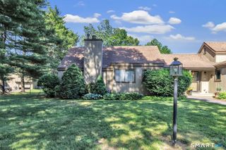 93 Seminole Lane B, Stratford, CT 06614