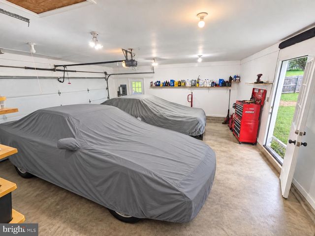8455 CARDINAL LN, White Plains, MD 20695