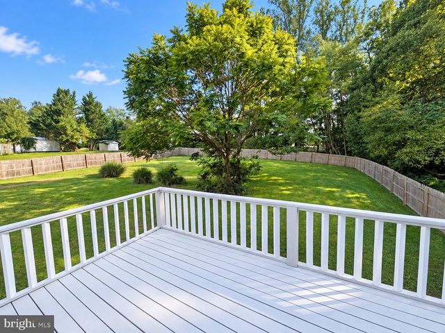 8455 CARDINAL LN, White Plains, MD 20695